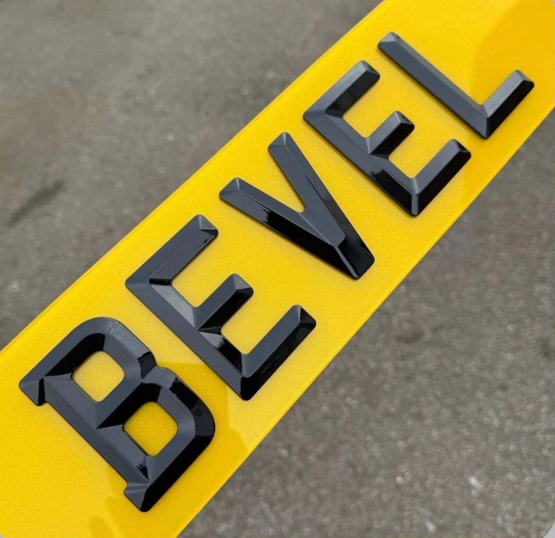Diamond Bevelled Retro Plates